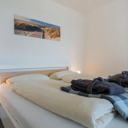 Sandkueste Apartament *